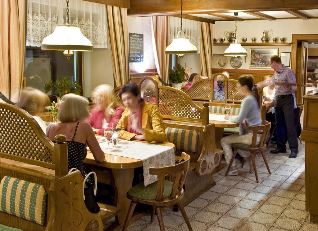 Landgasthof Zur schönen Wienerin Marbach an der Donau Exterior foto