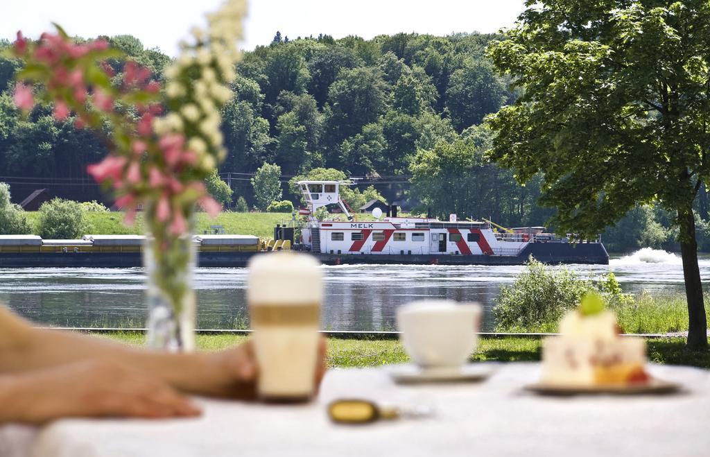 Landgasthof Zur schönen Wienerin Marbach an der Donau Exterior foto